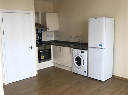 Studio Flat, Regent Square, NN1