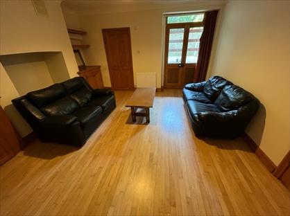 3 Bed Flat, Lewisham Way, SE4