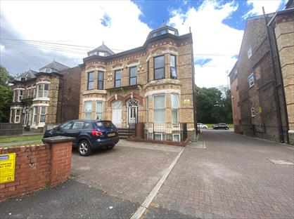 2 Bed Flat, Upper Chorlton Road, M16