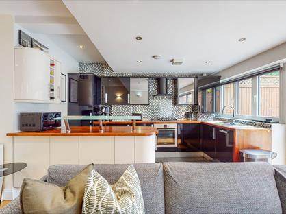 1 Bed Flat, Barriedale, SE14