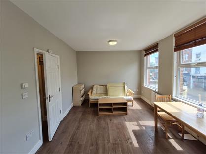 1 Bed Flat, Manor Park, SE13