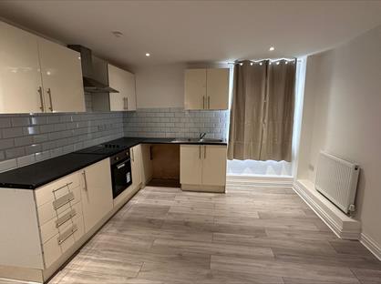 2 Bed Flat, Hillside Avenue, ME2