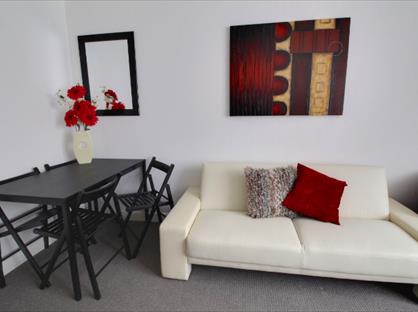 Studio Flat, Mill Street, DE7