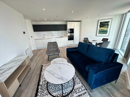 2 Bed Flat, Silvercroft Street, M15