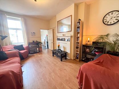 3 Bed Flat, Lynnwood Terrace, NE4
