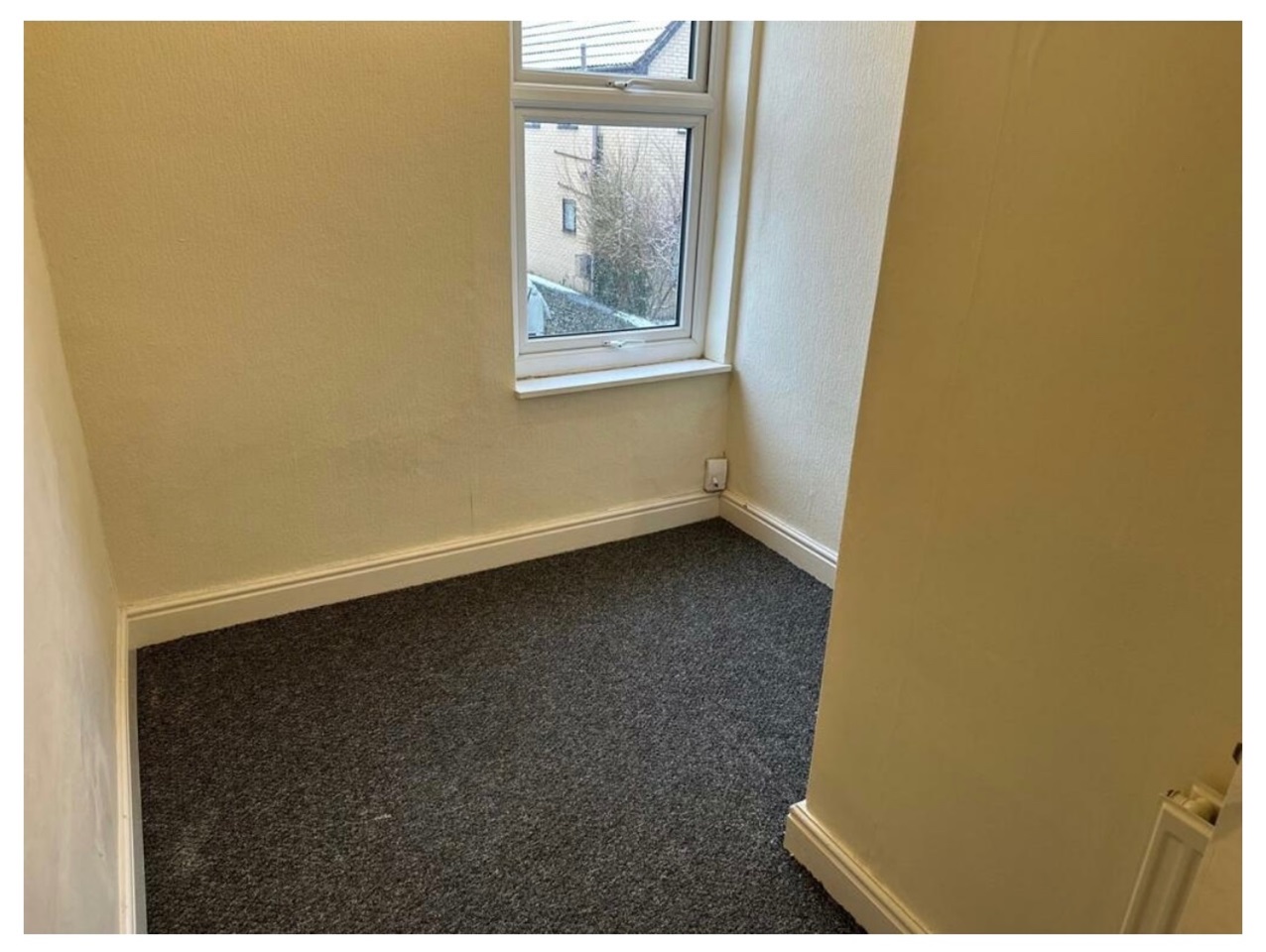 Horbury, Wakefield 3 Bed Terraced House, Cluntergate, WF4 To Rent