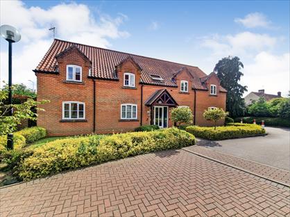 2 Bed Flat, Hassall Court, NG13