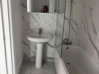 Studio Flat, Rockville Court, E5