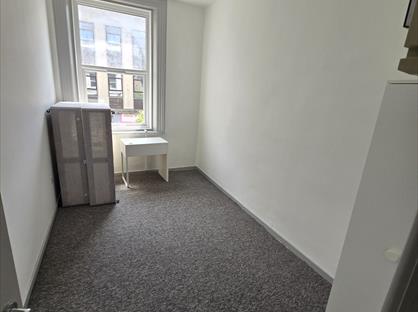 Room in a Shared House, Kirkgate, WF1