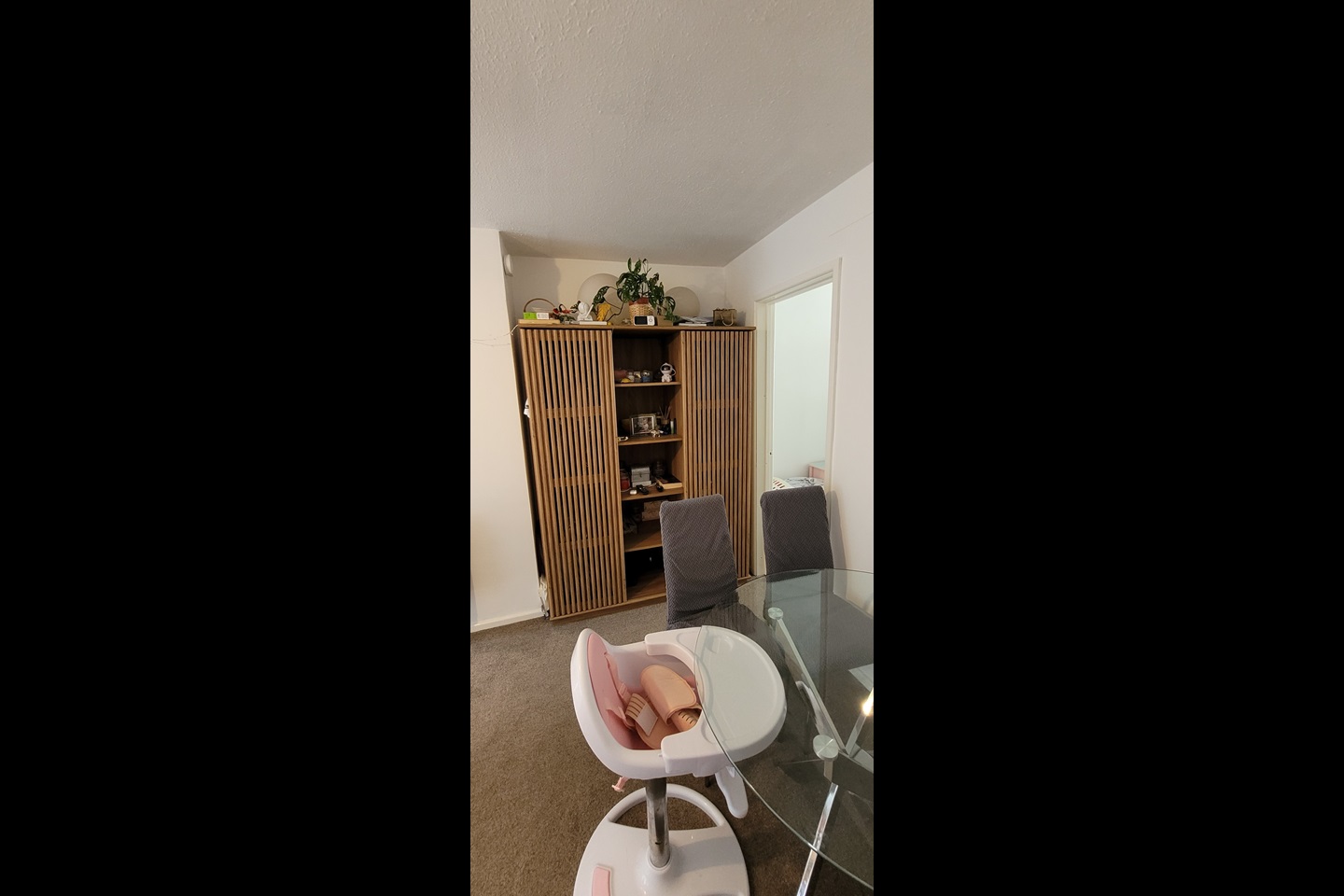 2 Bed Flat, Ranton Way, LE3 photo 2