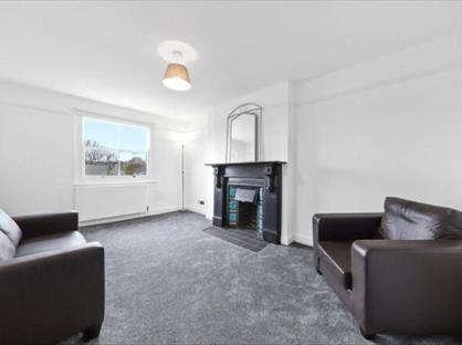 3 Bed Flat, Hartham Road, N7