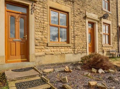 2 bed terraced house for rent in 2 Bed Terraced House, Whitworth Road, OL12
