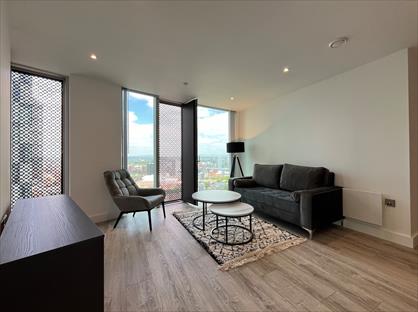 2 Bed Flat, Silvercroft Street, M15