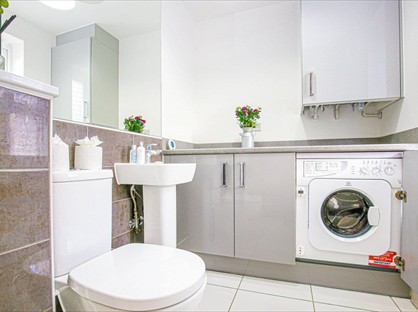 Room in a Shared House, Barrosa Way, MK8