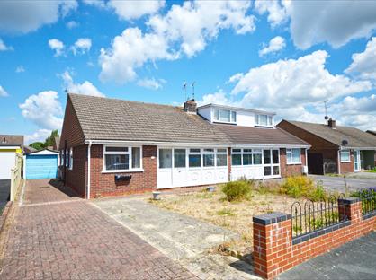 3 Bed Bungalow, Medina Way, SN2