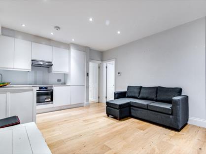2 Bed Flat, Philbeach Gardens, SW5