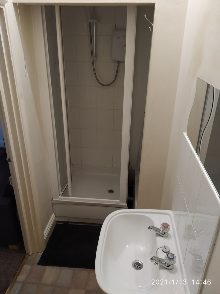 Coventry Studio Flat, Holyhead Road, CV1 To Rent Now for £695.00 p/m