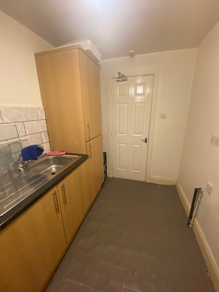 Rossendale 2 Bed Flat, Rossendale, BB4 To Rent Now for £500.00 p/m
