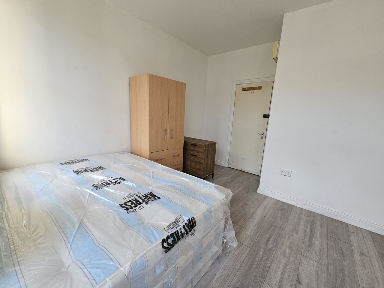 Tottenham Haringey London Studio Flat, Tottenham Haringey London, N17