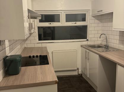 2 Bed Terraced House, Winifred Terrace, NP13