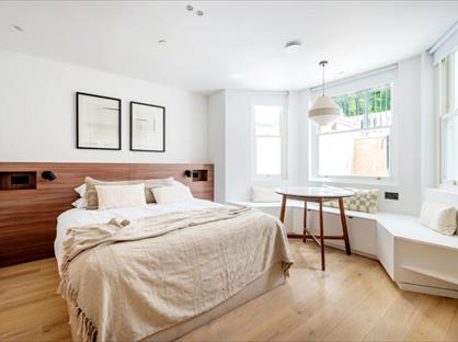 Studio Flat, Elsham Road, W14