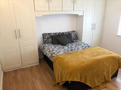 4 Bed Semi-Detached House, Mattox Road, WV11