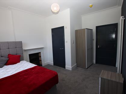 Room in a Shared House, Bath Road, BS4