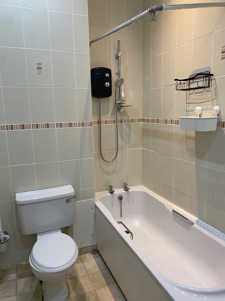 Glasgow 2 Bed Flat, Arlington Place, G3 To Rent Now for £1,300.00 p/m