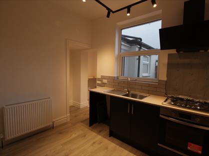 2 Bed Terraced House, Perry Street, HU3