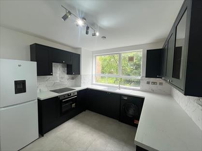 2 Bed Flat, Station Road, NW4