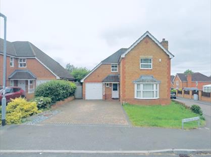 4 Bed Detached House, Warbler Drive, RG6