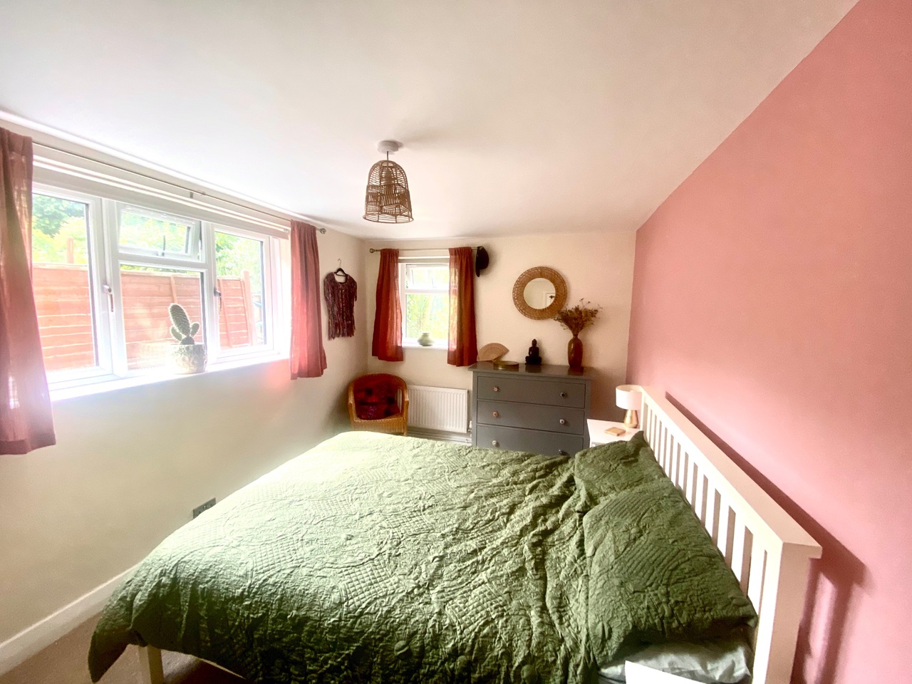 London 2 Bed Flat, Leytonstone, E11 To Rent Now for £1,600.00 p/m