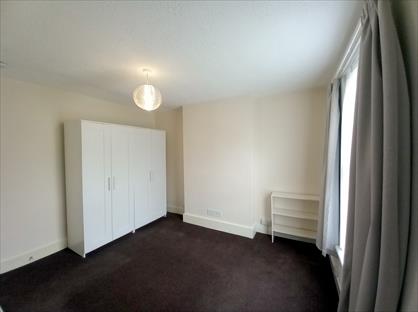 1 Bed Flat, Bishops Road, CR0