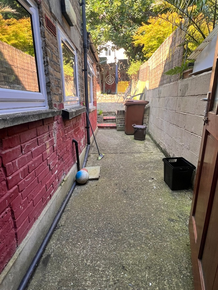 Chatham 3 Bed Terraced House, Thorold Road, ME5 To Rent Now for £