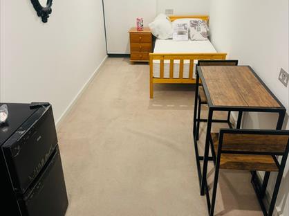 Room in a Shared Flat, Broadfield Lane, NW1