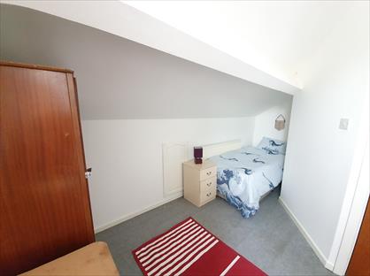 Room in a Shared House, Old Park Road, WS10