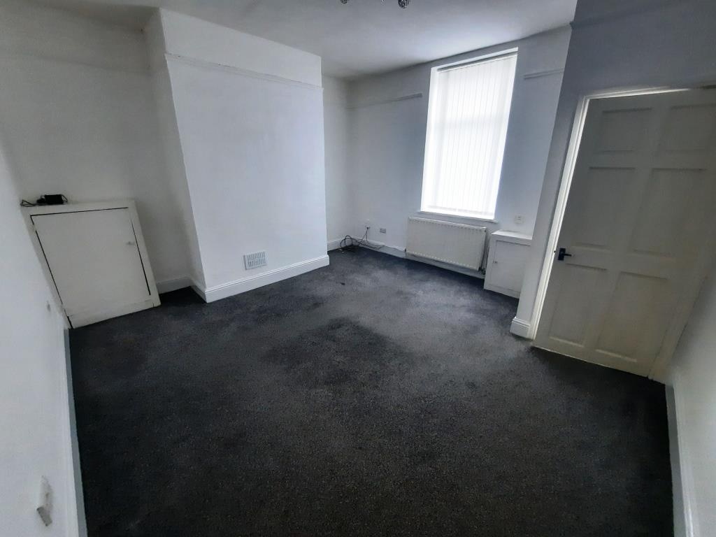 Radcliffe, Manchester 3 Bed End Terrace, Ainsworth Road, M26 To