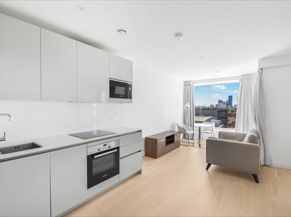 Studio Flat, Hurlock Heights, SE17