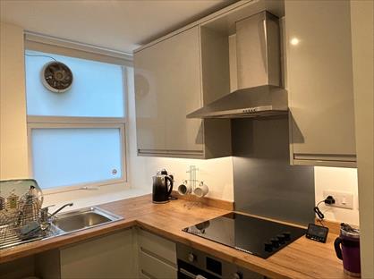 1 Bed Flat, Marine Parade, LL42