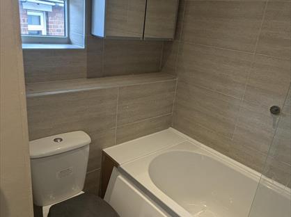 3 Bed Semi-Detached House, Grange Avenue, WS9