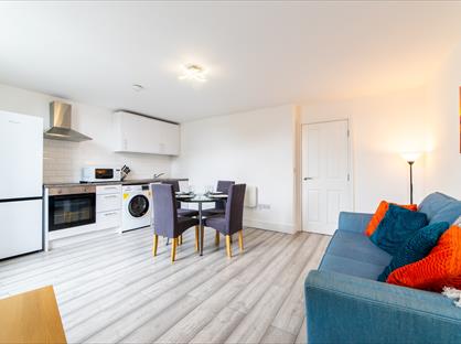 2 Bed Flat, Garstang Road, PR1