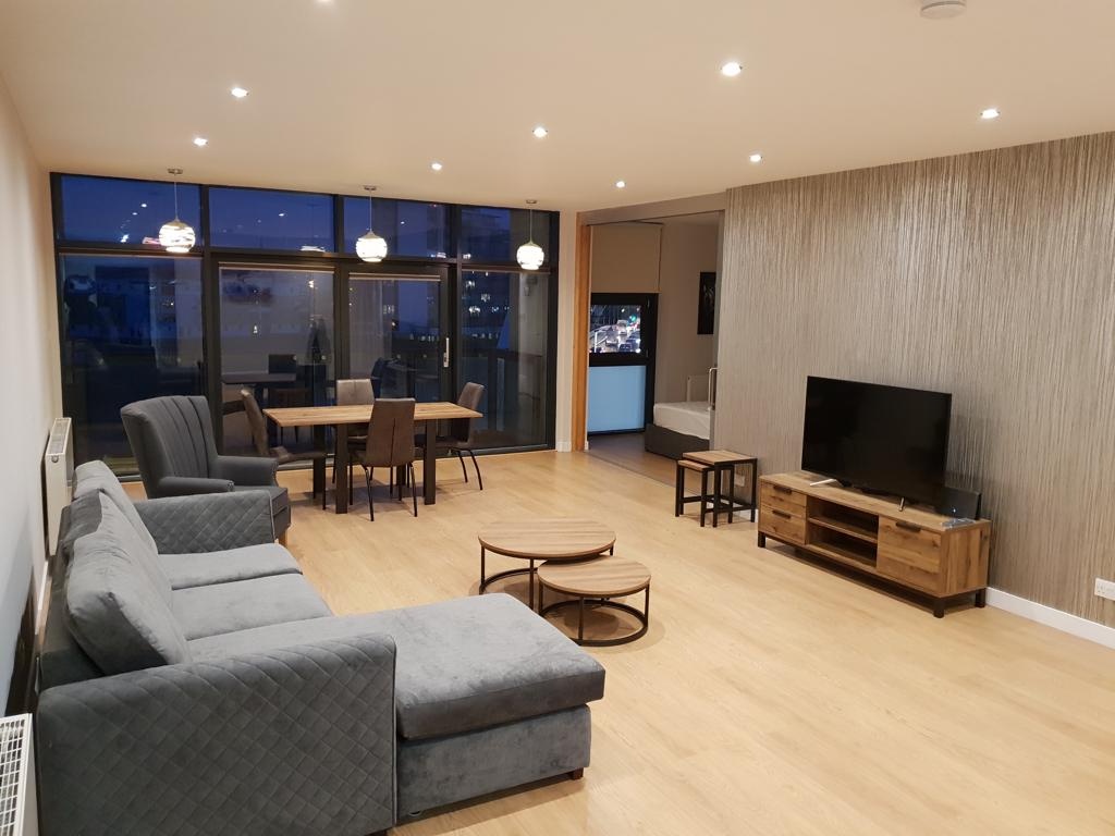 2 Bed Flat, Lancefield Quay, G3 photo 4
