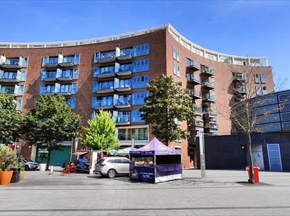 2 Bed Flat, Surrey Quays Road, SE16