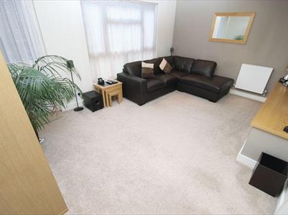 3 Bed Terraced House, Bedser Drive, UB6