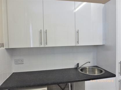 Room in a Shared House, Markham Street, WF2