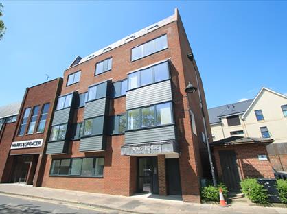 1 Bed Flat, Wing House, HP20