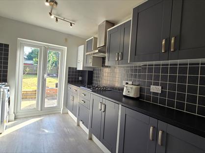 5 Bed Terraced House, Moyser Road, SW16