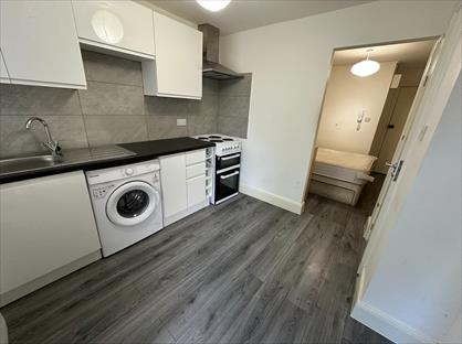 1 Bed Flat, Hendon Way, NW2