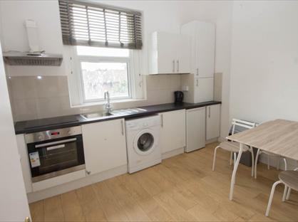 2 Bed Flat, Caledonian Road, N1