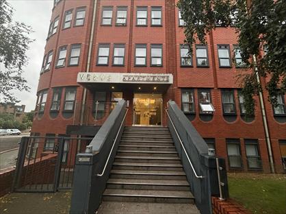 2 Bed Flat, Mercury Gardens, RM1